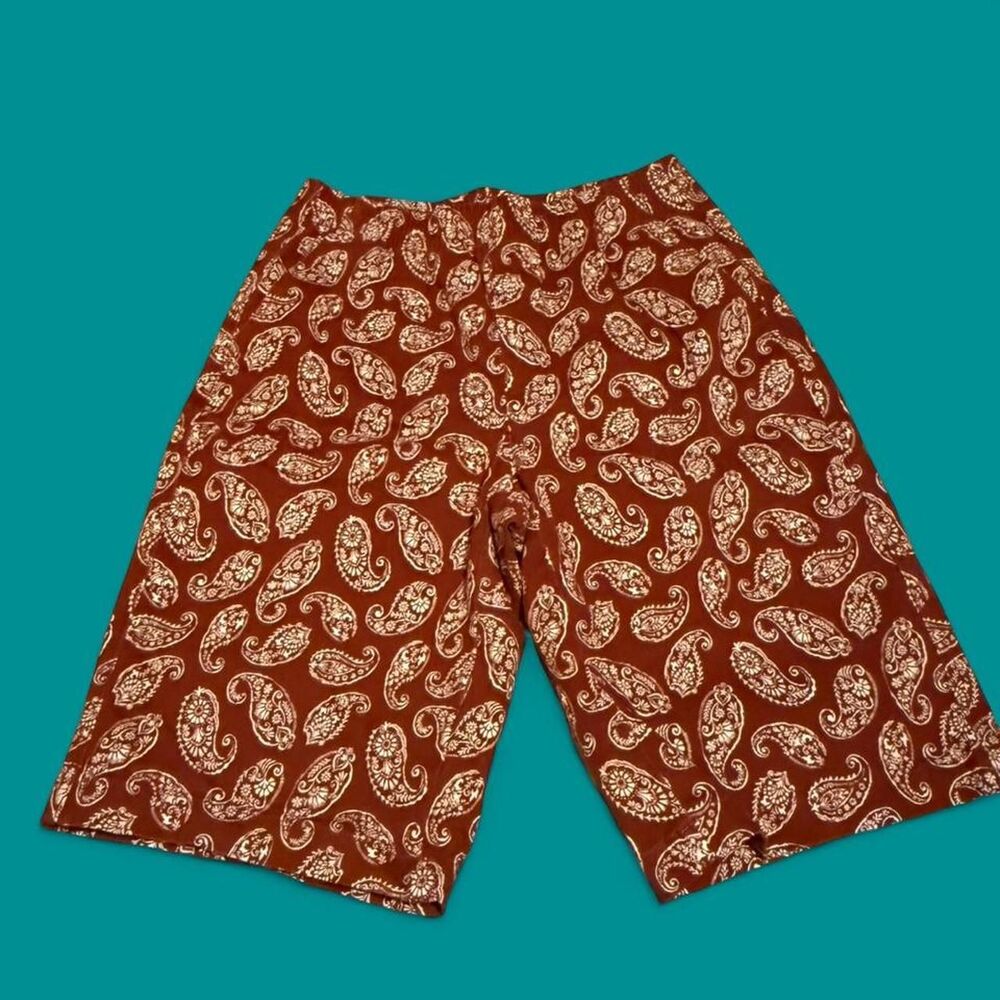Boho Red Paisley Lands’ End Shorts, elastic waist pockets sz 6